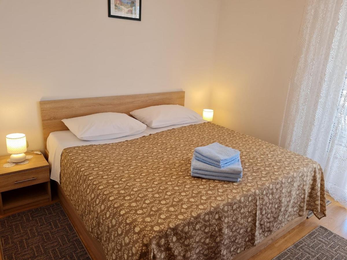 Apartments With A Parking Space Lun, Pag - 4062 Extérieur photo